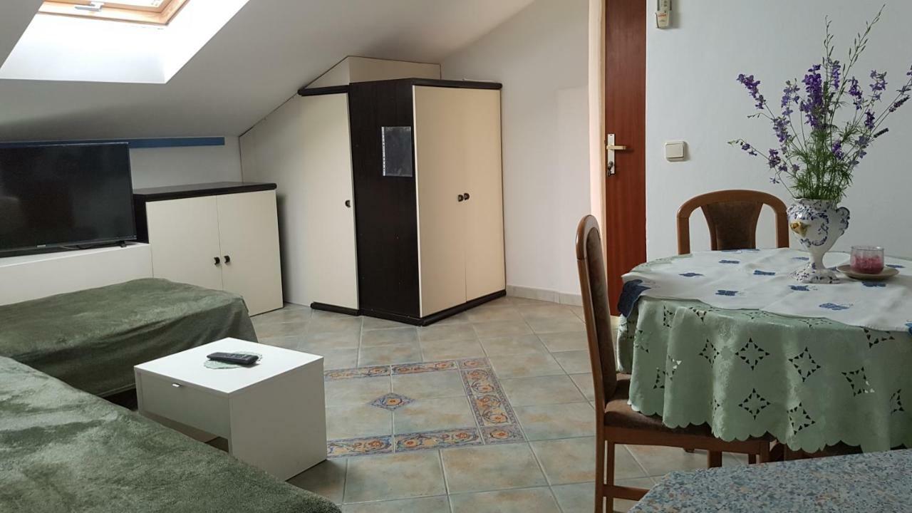 App. Marjeta Umag Exterior foto