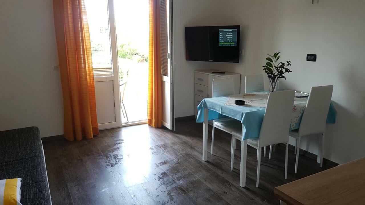 App. Marjeta Umag Exterior foto