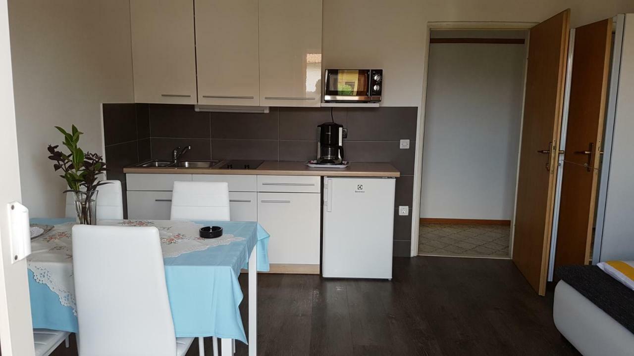 App. Marjeta Umag Exterior foto