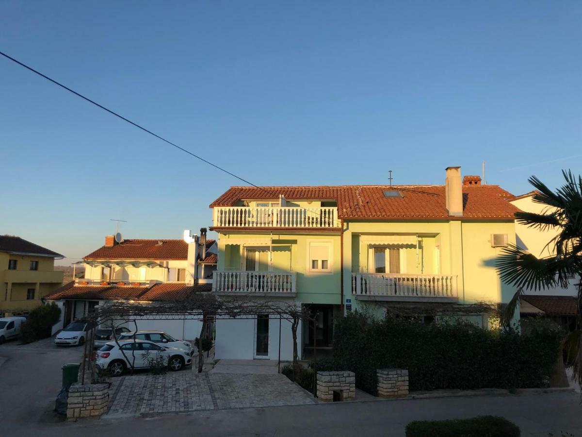 App. Marjeta Umag Exterior foto